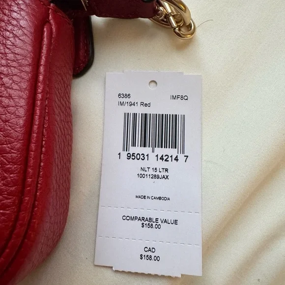 NEW Coach Cherry Red Leather Wristlet - Picture 4 of 4